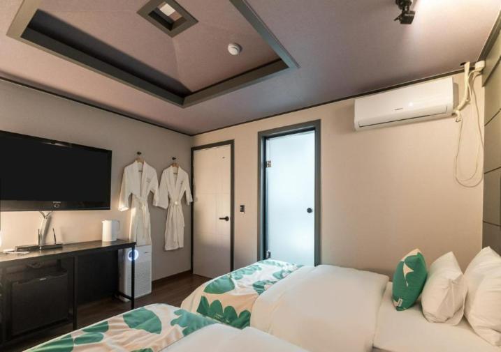 By Ths Valentine Hotel Incheon Siheung Exterior photo